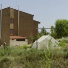 Niños y niñas durante el recreo en Sahagún.