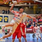 Sergio Sánchez, autor de siete goles, fue uno de los pilares sobre los que el Ademar cimentó su triunfo frente al Alcobendas.