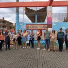 Foto de familia de los nuevos vecinos de Santa María del Páramo.