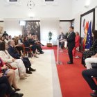 Mañueco presenta el nuevo programa específico para mujeres.