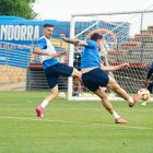 Entrenamiento del FC Andorra, ayer en Puente Castro.