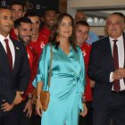 Tariq Abdulaziz junto a Natichu Alvarado y Goyo Chamorro.