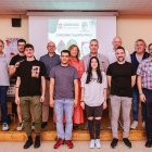 Los concursantes con el jurado y profesorado del Colegio Don Bosco.