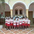El obispo de Córdoba, Jesús Fernández, apoyó al Colegio Leonés en el Campeonato de España.