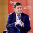 El presidente de la Junta de Castilla y León, Alfonso Fernández Mañueco, participa en la presentación del libro de Manuel Ventero, ''Felipe VI. ¿Qué significa reinar sin gobernar?''.