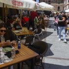 La plaza de San Martín, uno de los enclaves con más terrazas en el casco histórico de León.