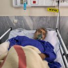 Imagen de un herido en el ataque israelí a la prisión Evin de Teherán el 23 de junio de 2025.EFE/Jaime León.