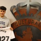 El Avilés pretende la cesión de Guzmán Ortega.