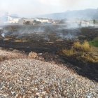 Finca afectada por el fuego en Posada del Bierzo.