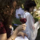Sus tintos tienen aromas frutales.