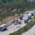 Imagen de archivo de la A-6 a su paso por Torre del Bierzo, durante la gestión de un accidente de tráfico.