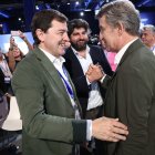 Alfonso Fernández Mañueco, ayer con Alberto Núñez Feijóo.