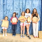 Carmen, Leo, Ana, Sofía y Nela son Son D'Antanu, de Surcos del Órbigo.