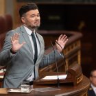 El portavoz de ERC en el Congreso, Gabriel Rufián, interviene durante un pleno extraordinario, en el Congreso de los Diputados, a 9 de julio de 2025, en Madrid (España).