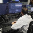 Miles de equipos de la provincia tienen vulnerabilidades importantes que abren el camino a los ciberdelincuentes.