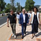 Morala junto a Lidia Coca e Iván Alonso en la renovación de la avenida del Castillo