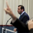  Óscar Puente en una reunión mantenida ayer en la sede del Ministerio, en Madrid.