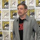 El actor estadounidense Mark Hamill posa en la Comic-Con este viernes, en San Diego (EE.UU.). EFE/ Mikaela Viqueira.