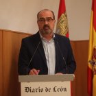 Morala durante su intervención