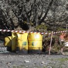 Material localizado en el exterior de la mina tras el mortal accidente.