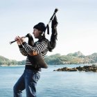 Carlos Núñez actúa hoy en el Monasteiro de Sandoval.