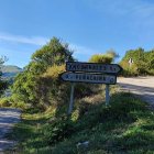 La carretera de Barjas, donde tuvo lugar el accidente, es sinuosa por la orografía de montaña.