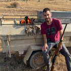 Borja Llamazares con su percha de 13 codornices tras 'patearse' unos cuantos kilómetros.