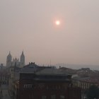 Vista del cielo desde la plaza de Santo Domingo.