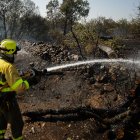 Controlado un incendio declarado a pocos metros de Morasverdes que movilizó a más de una decena de medios.