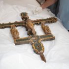 La cruz-calvario gótica de madera policromada originaria de Barniedo de la Reina.