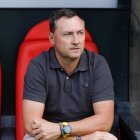 Llona cree que el empate aleja la presión del vestuario.