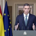 Captura de video de la señal institucional de la comparecencia del presidente del Gobierno, Pedro Sánchez, este lunes en el Palacio de la Moncloa para anunciar nueve medidas contra Israel ante el "genocidio" en Gaza