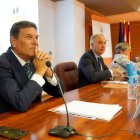 El consejero de Economía y Hacienda y portavoz de la Junta, Carlos Fernández Carriedo, participa en la jornada de bienvenida de la Facultad de Ciencias Económicas y Empresariales a los estudiantes de primer curso con una intervención sobre nuevos retos económicos de Castilla y León.