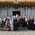 Pedanías y barrios centran la jornada festiva en el Día de la Encinina.