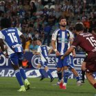 Borja Valle se lamenta tras fallar el penalti ante el Pontevedra CF.