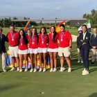 La selección de Castilla y León se colgó la medalla de plata en el Campeonato de España de Golf.