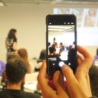 El impacto de la tecnología en la vida de la juventud se acusa.