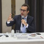 El ministro de Economía, Comercio y Empresa de España, Carlos Cuerpo, participa en un encuentro con inversores japoneses en Tokio.