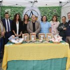 El alcalde, en el centro, con todas las personas que hacen posible esta cita gastronómica.