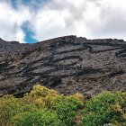 Los cortines que los vecinos de Arnado usaron para sus colmenares durante siglos, calcinados por el incendio de Gestoso.