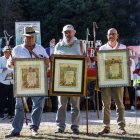 José Antonio Fernández Fernández, Fulgencio Fernández y Miguel Ángel Delgado Fernández, con los títulos y atributos.
