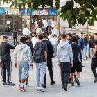 Alumnos de Juan del Enzina ayer, primer día de clase.