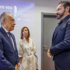 David Esteban (Ceoe), María Petit (Junta) y Roberto Sáiz, delegado territorial de Burgos.