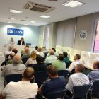 Una de las reuniones con los regidores de los pueblos.