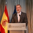 El Rey Felipe VI ofrece un discurso durante la recepción a la colectividad española en Nueva York.