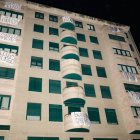 Los vecinos de Paseo de Salamanca 1 cubrieronsu fachada con 10 pancartas de tela para que se vean desde Ordoño.