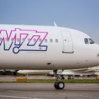 Avión perteneciente a la compañía Wizz Air.