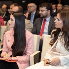 Las profesoras de la ULE Marta González Aparicio (derecha) y Ana María Castro Franco (izquierda), galardonadas con dos primeros premios del Centro de Estudios Financieros.