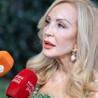 Carmen Lomana, durante una reciente intervención mediática, donde volvió a mostrar su estilo inconfundible y su opinión sin filtros sobre moda, protocolo y estilo de vida