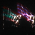 Los pendones leoneses combinaron los drones con los fuegos artificiales.
